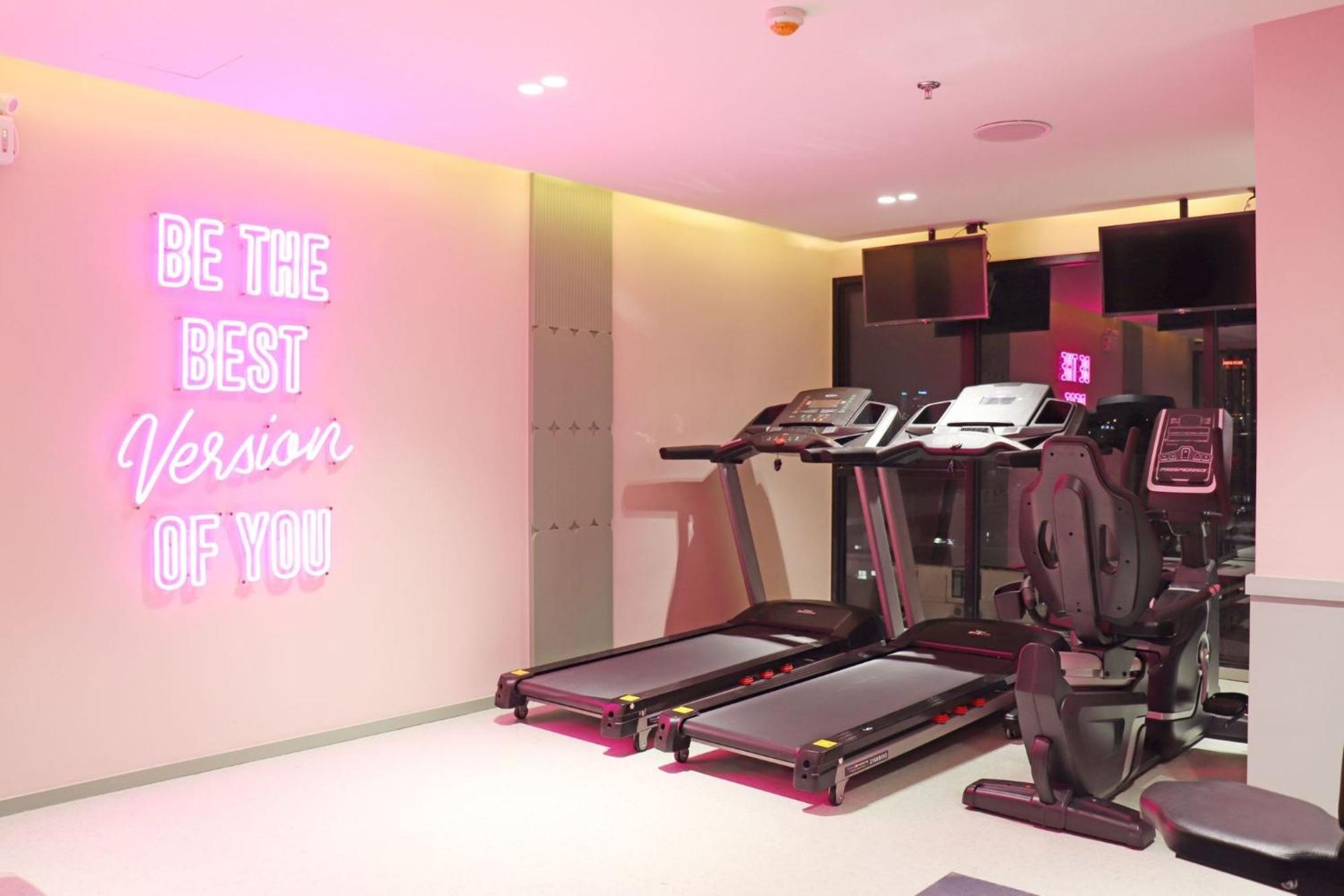 The Quarter Ratchathewi By Uhg Bangkok Ngoại thất bức ảnh
